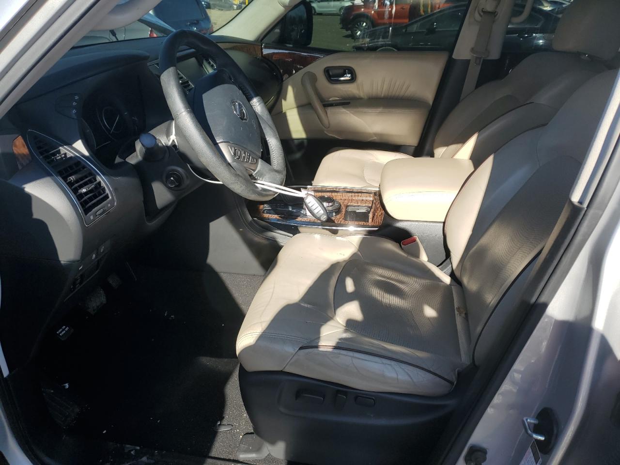 2018 Nissan Armada - Image 7