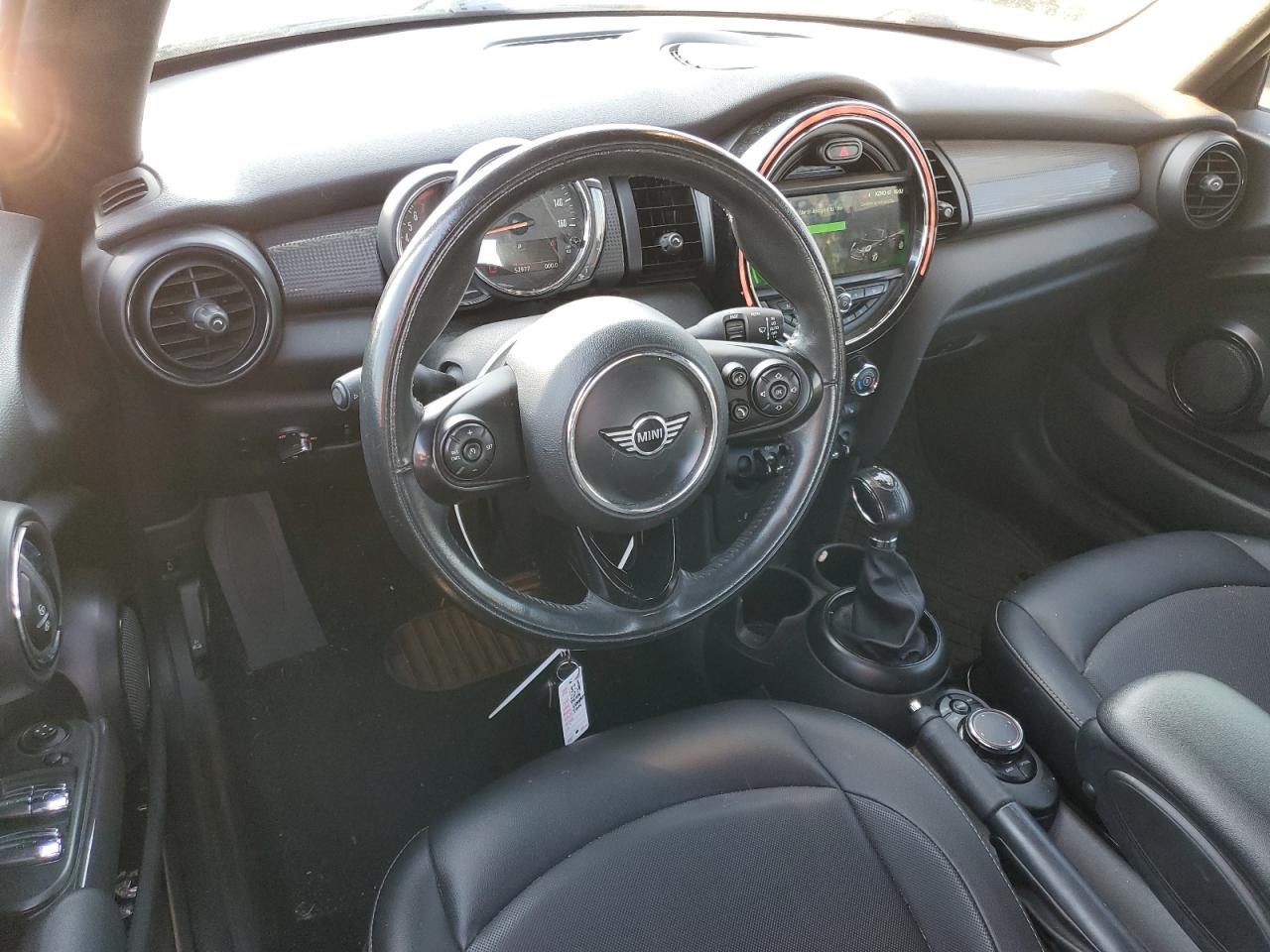 2019 MINI Cooper - Image 8
