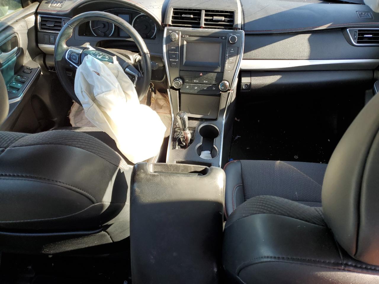 2017 Toyota Camry - Image 8
