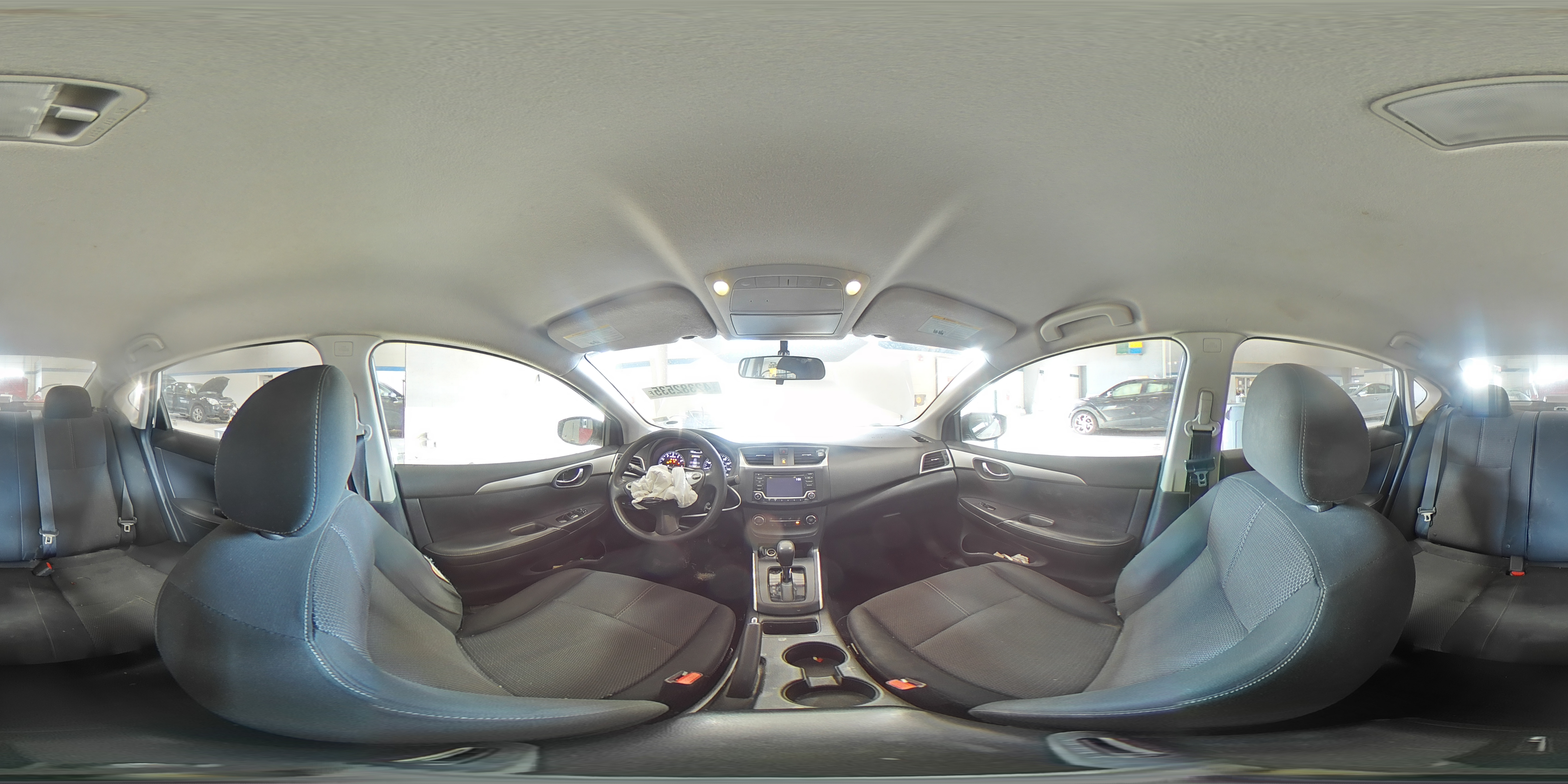 2018 Nissan Sentra - Image 13