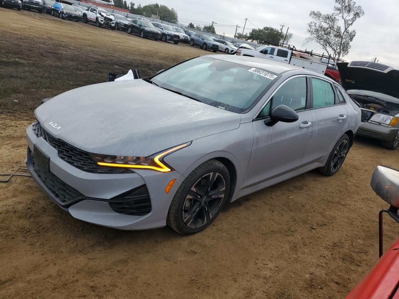 2022 Kia K5 - Image 1