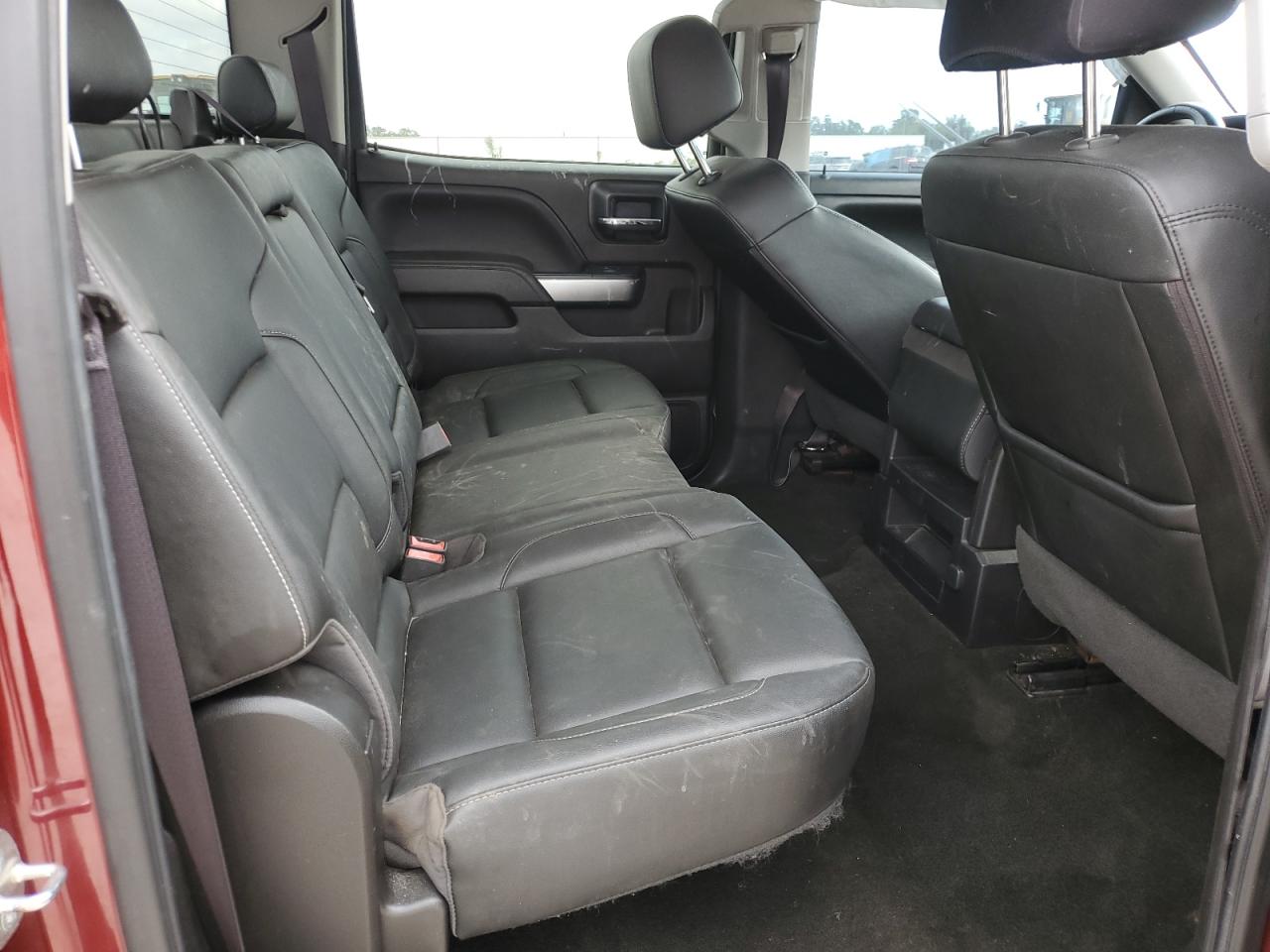 2017 Chevrolet Silverado - Image 11