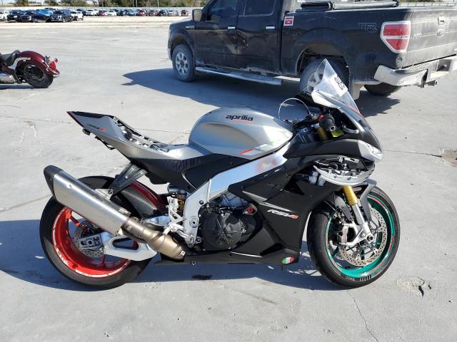 2022 Aprilia Rsv4 1100