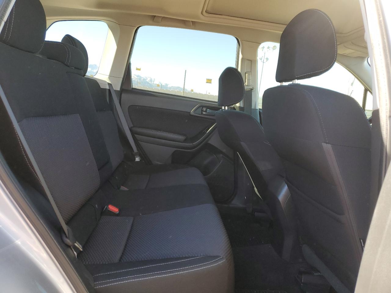2017 Subaru Forester - Image 11