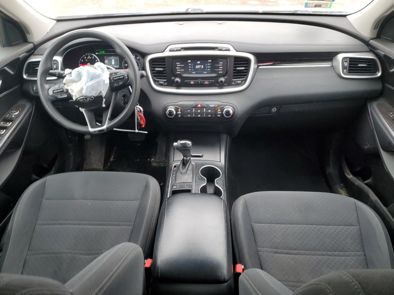 2018 Kia Sorento - Image 8