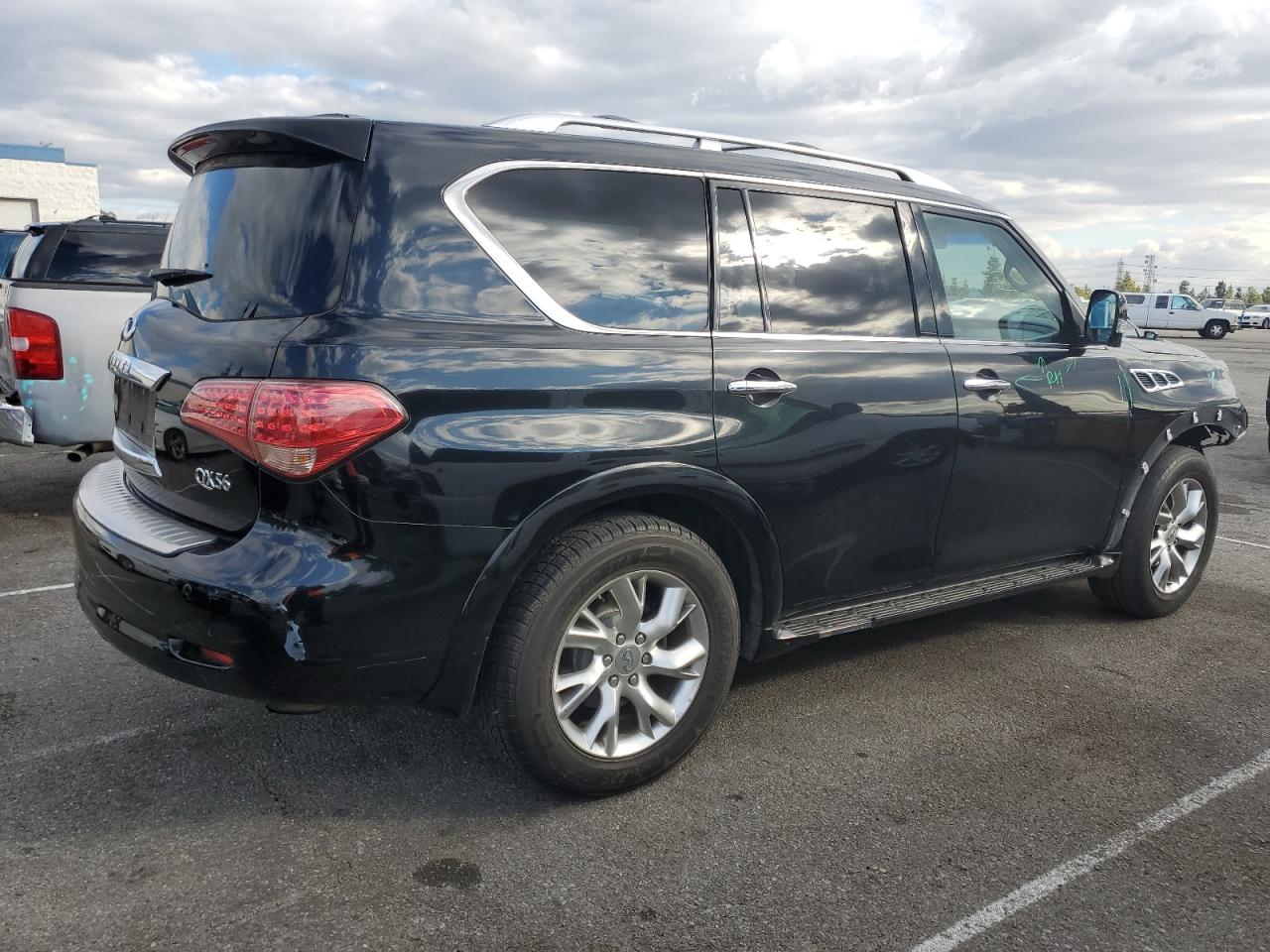 2012 Infiniti QX56 - Image 3