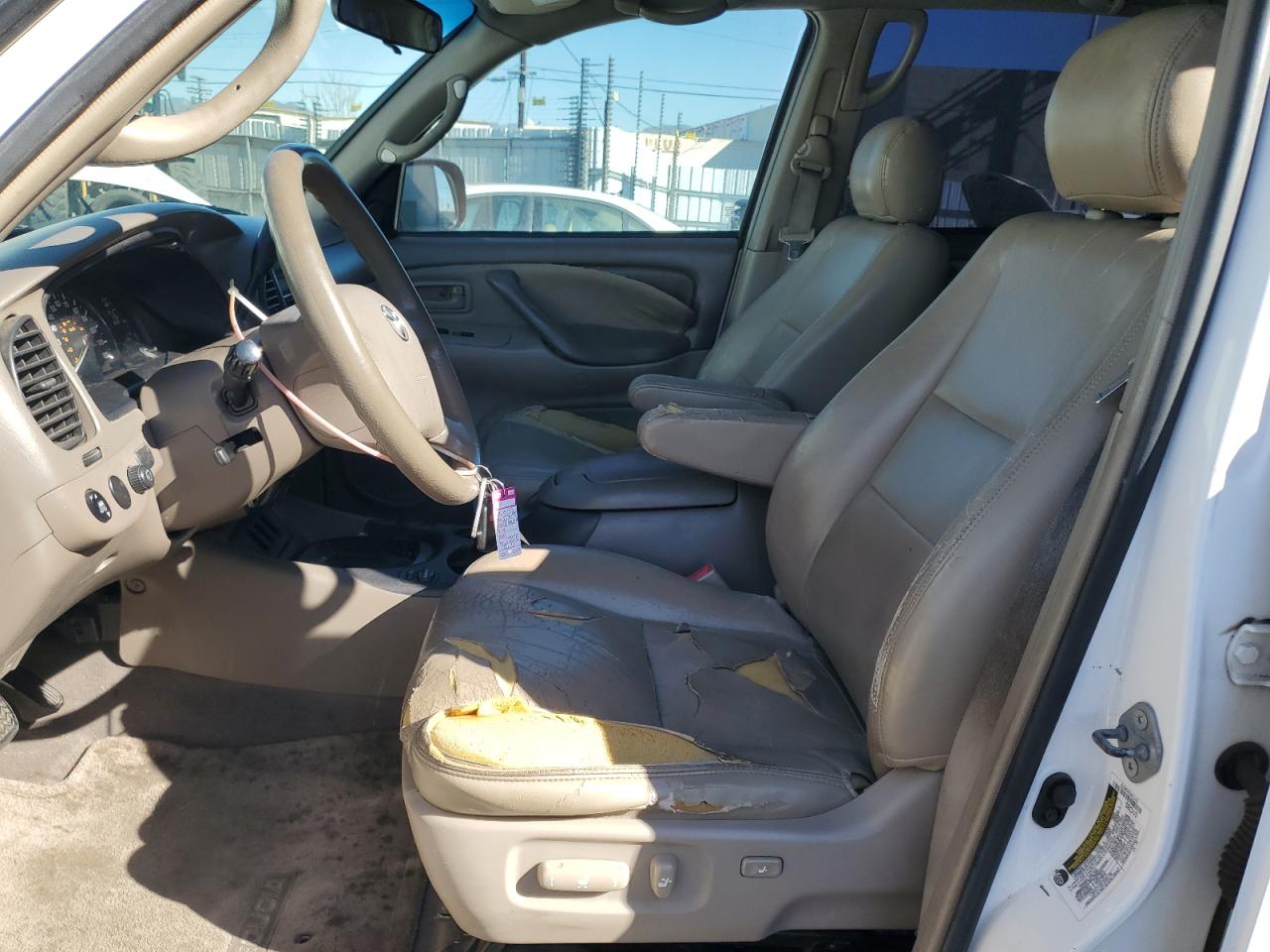 2005 Toyota Sequoia - Image 7