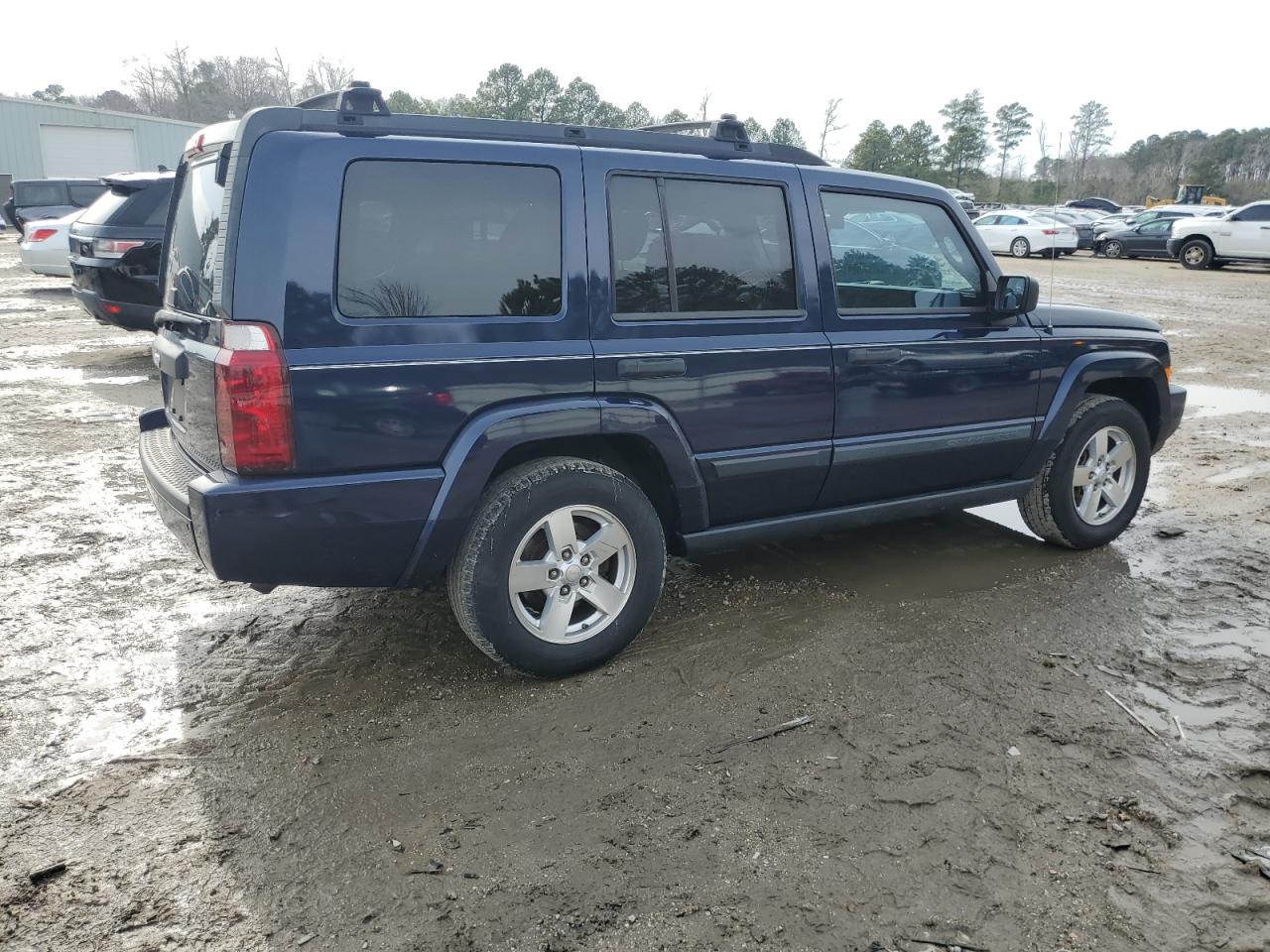 2006 Jeep Commander - Image 3
