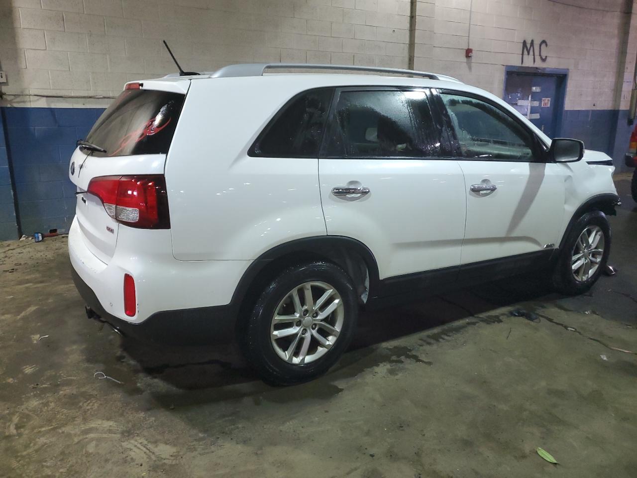 2015 Kia Sorento - Image 3