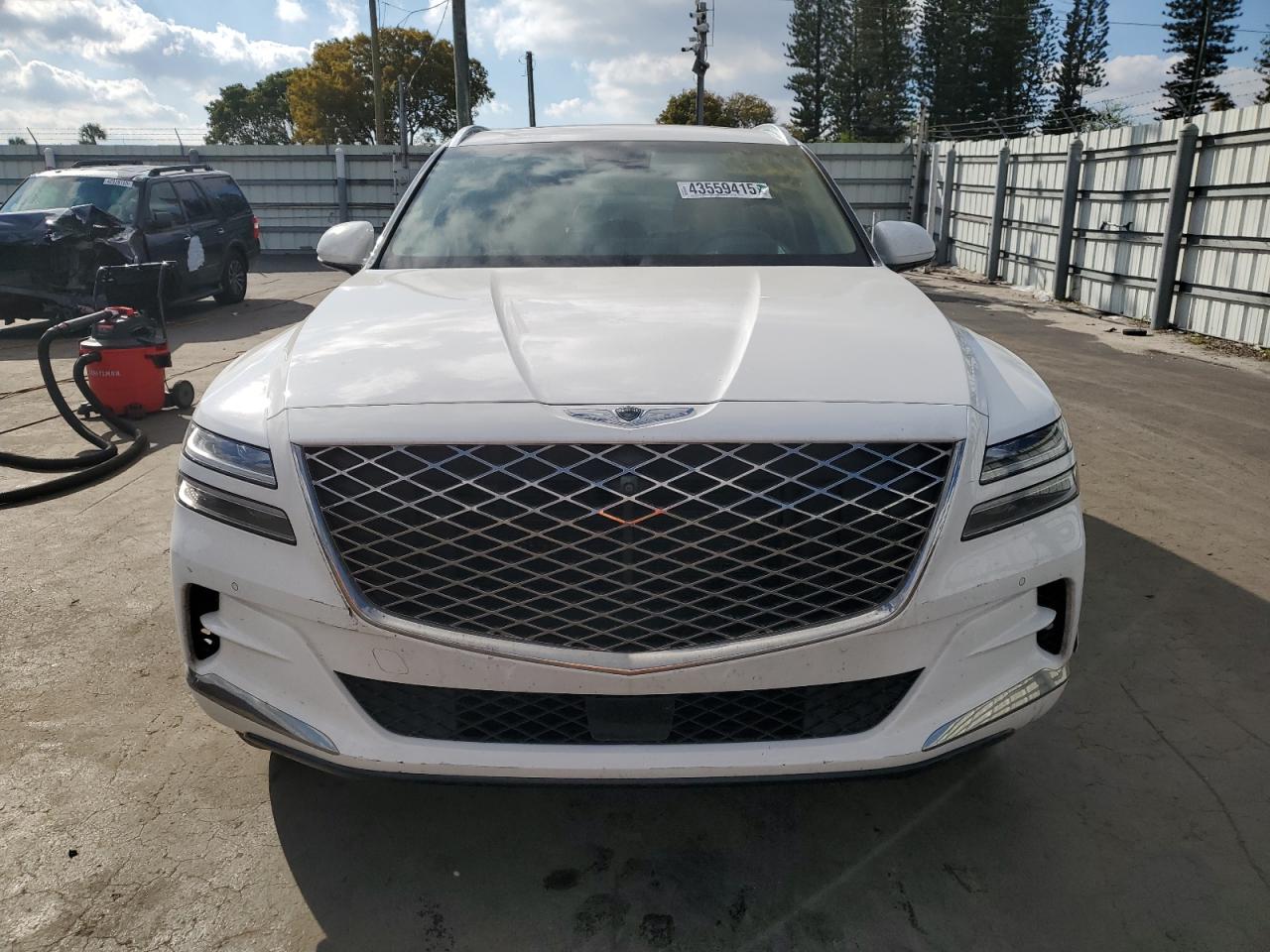 2021 Genesis GV80 - Image 5