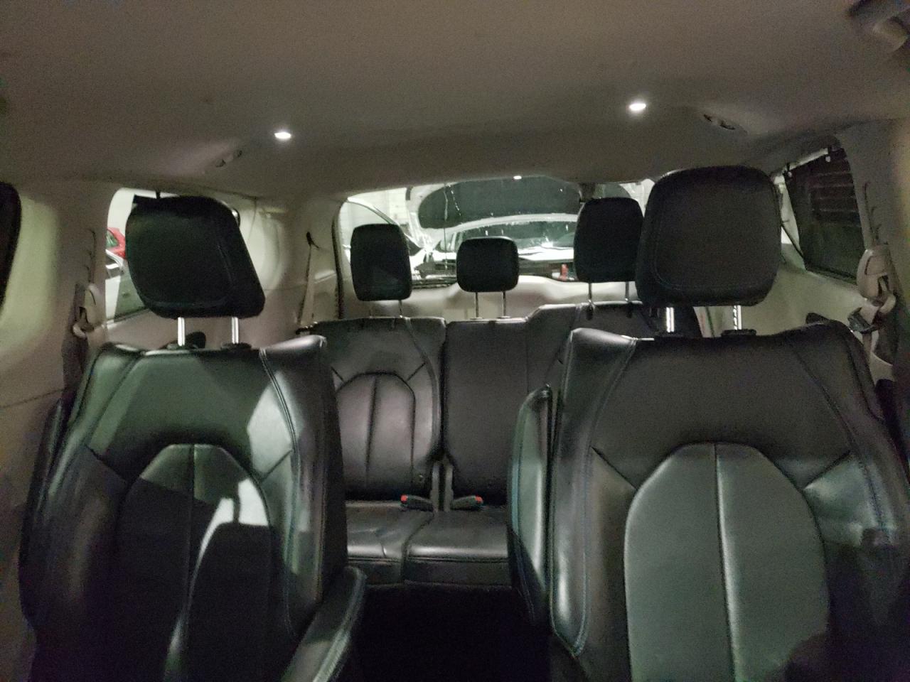 2021 Chrysler Pacifica - Image 10