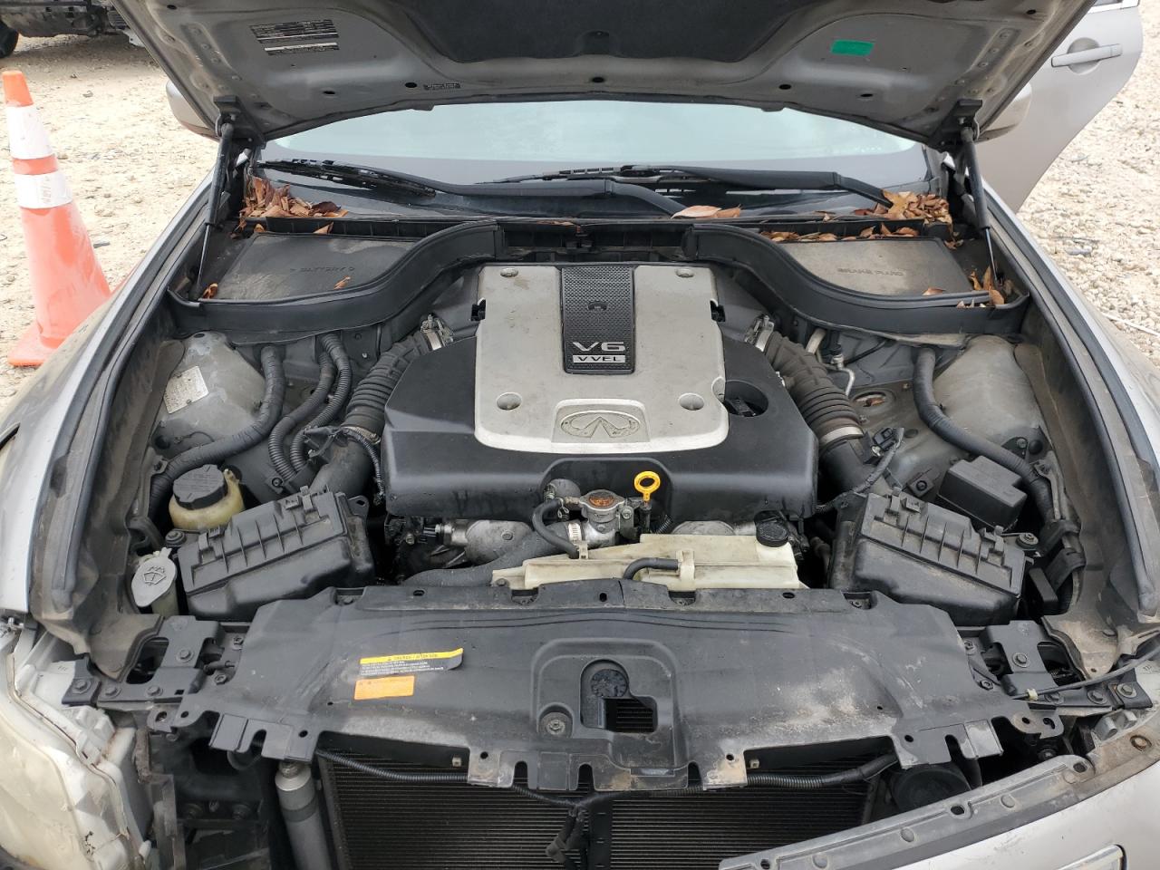 2009 Infiniti G - Image 11