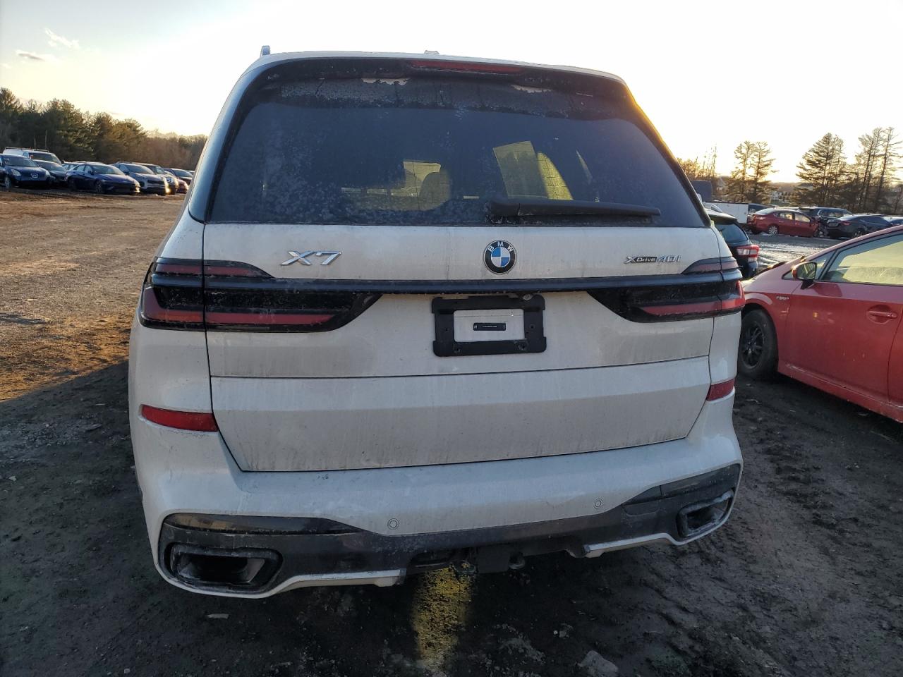 2024 BMW X7 - Image 6