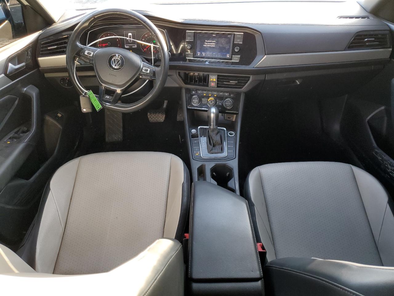 2019 Volkswagen Jetta - Image 8