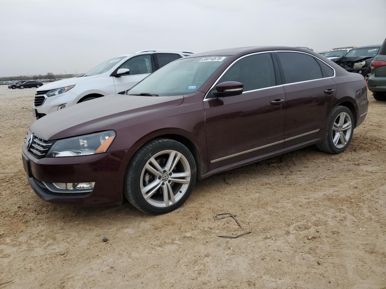 2014 Volkswagen Passat - Image 1