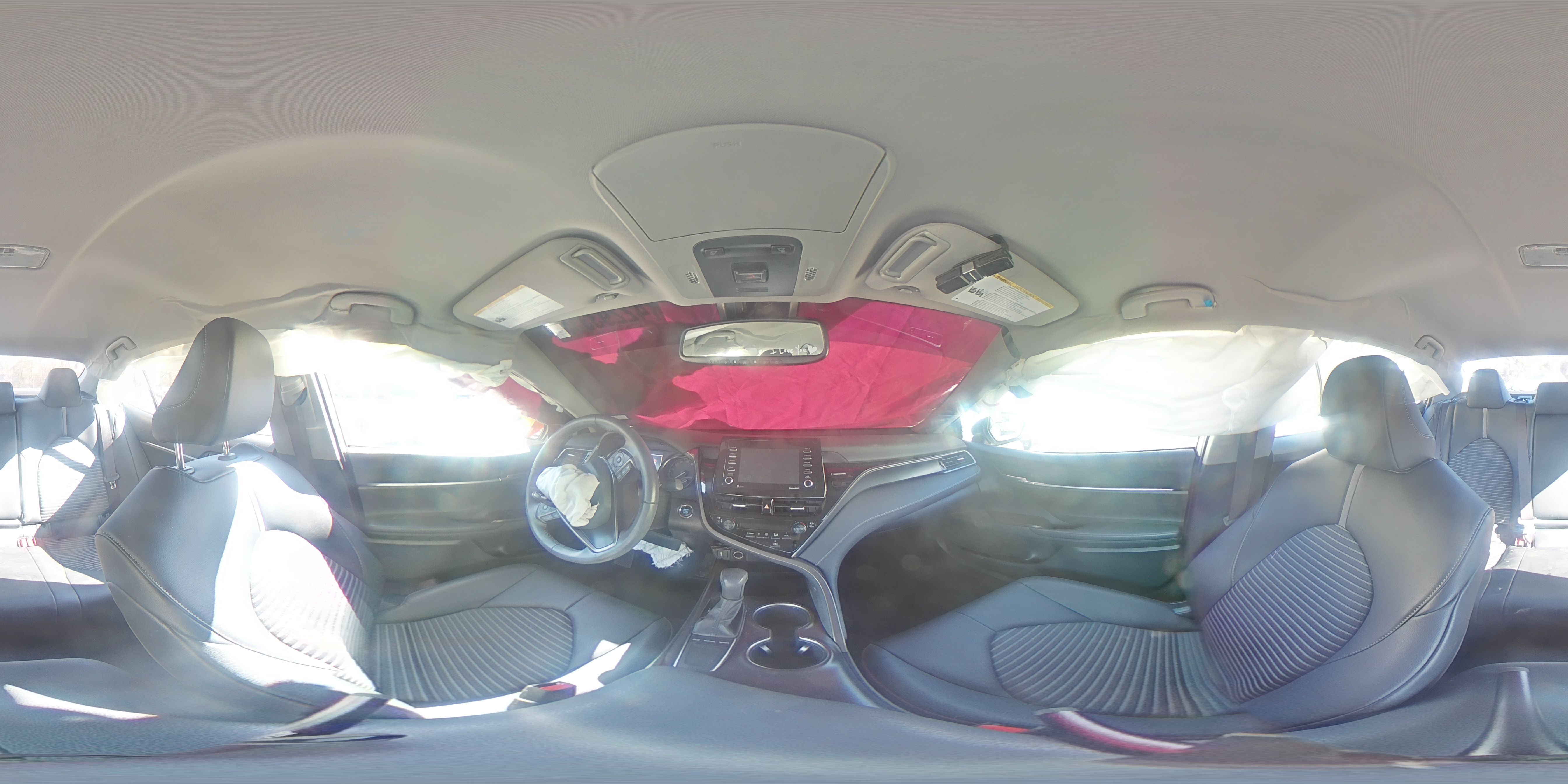 2022 Toyota Camry - Image 12