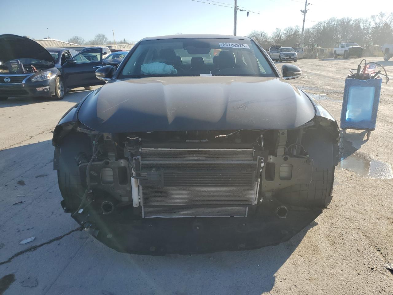 2022 Genesis G70 - Image 5