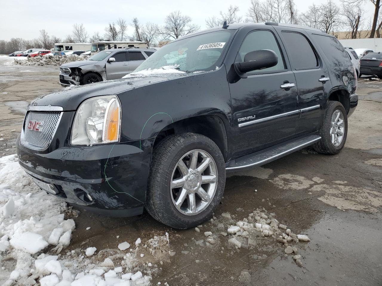 2011 Gmc Yukon Denali en Venta en Bridgeton, MO - All Over