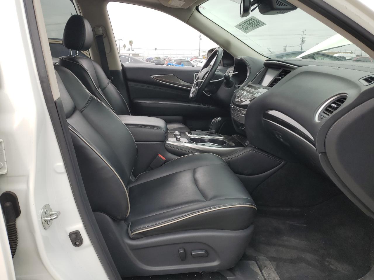 2020 Infiniti QX60 - Image 7