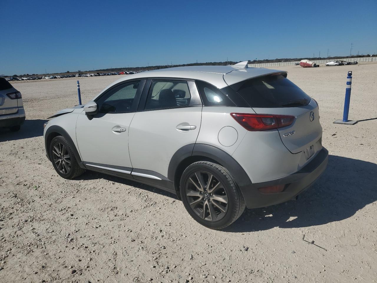 2016 Mazda CX-3 - Image 2