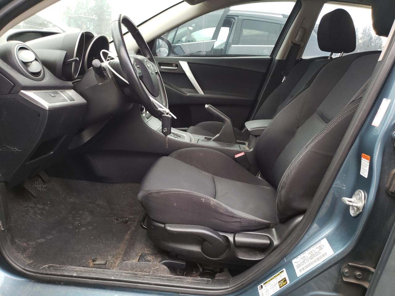 2011 Mazda 3 - Image 7