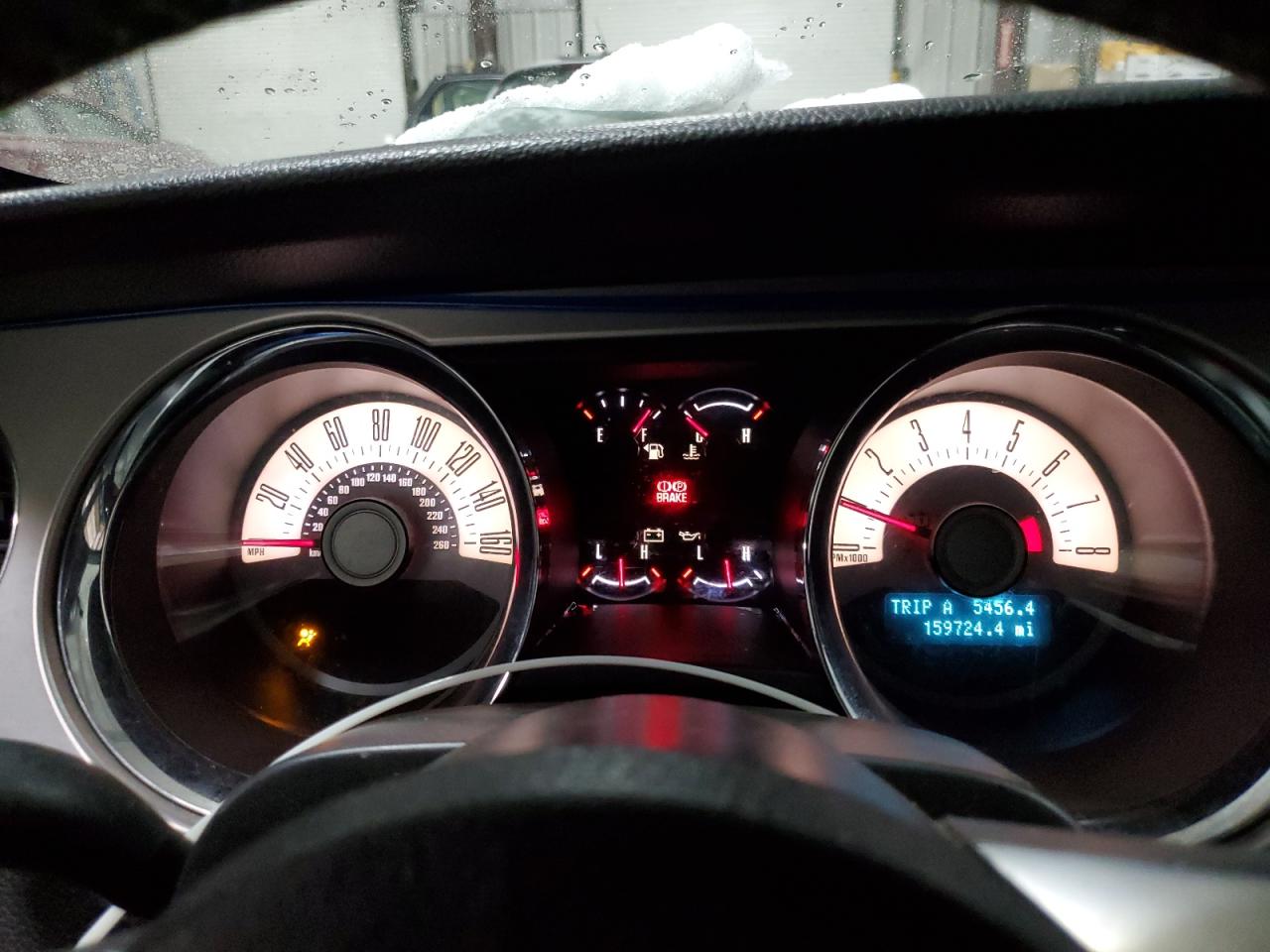 2011 Ford Mustang - Image 9