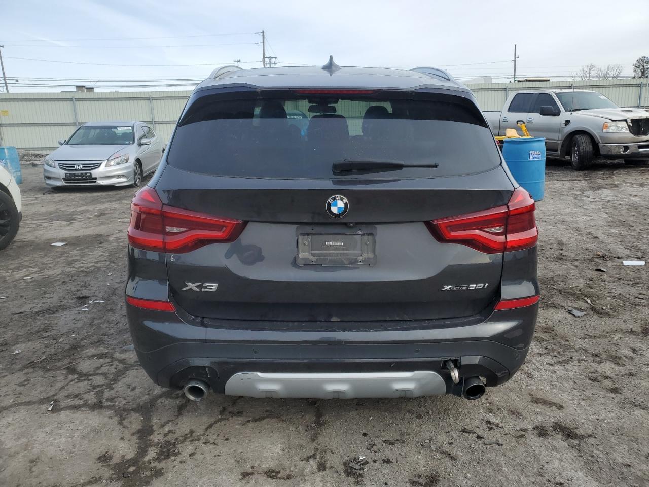 VIN 5UXTR9C58KLR03642 2019 BMW X3 no.6