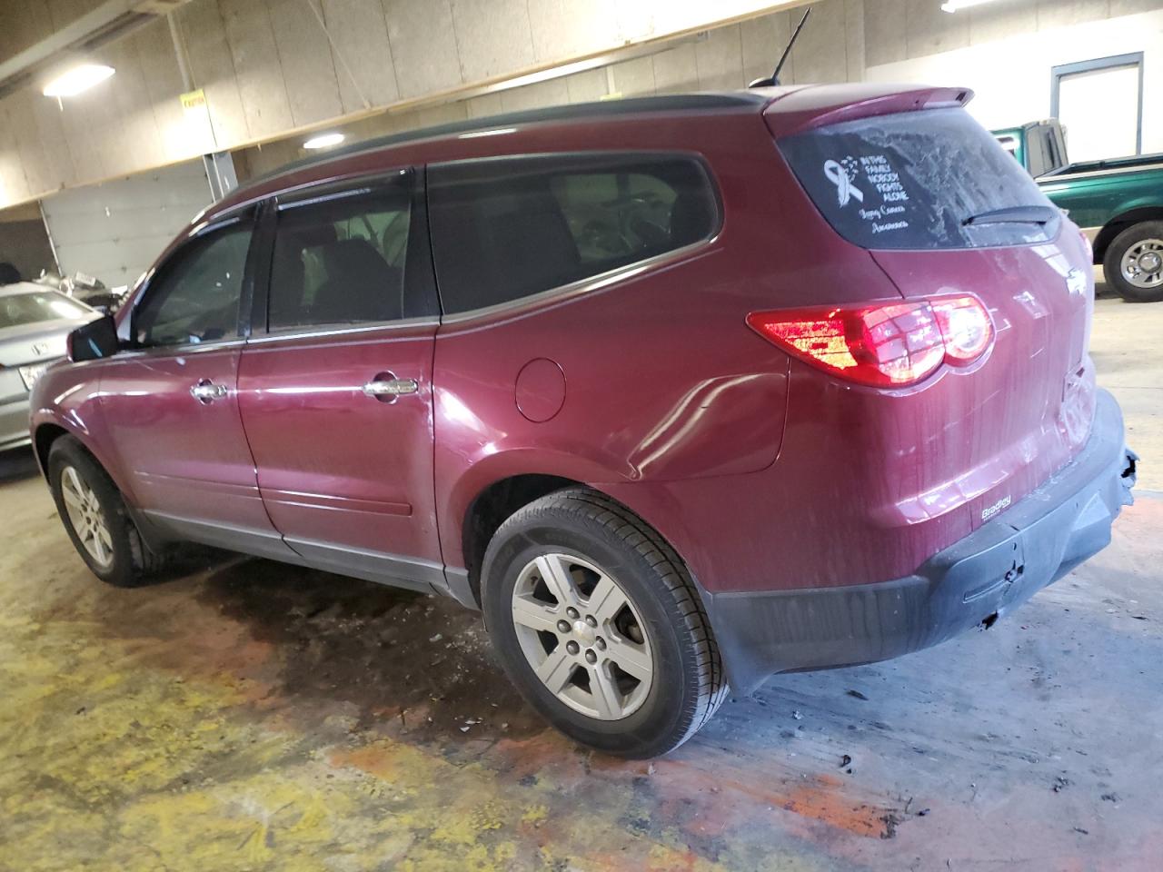 2011 Chevrolet Traverse - Image 2