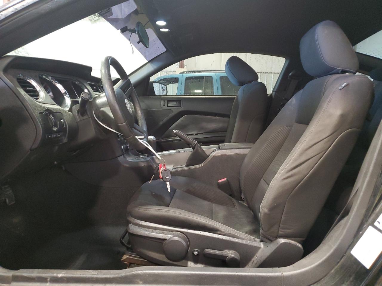 2012 Ford Mustang - Image 7
