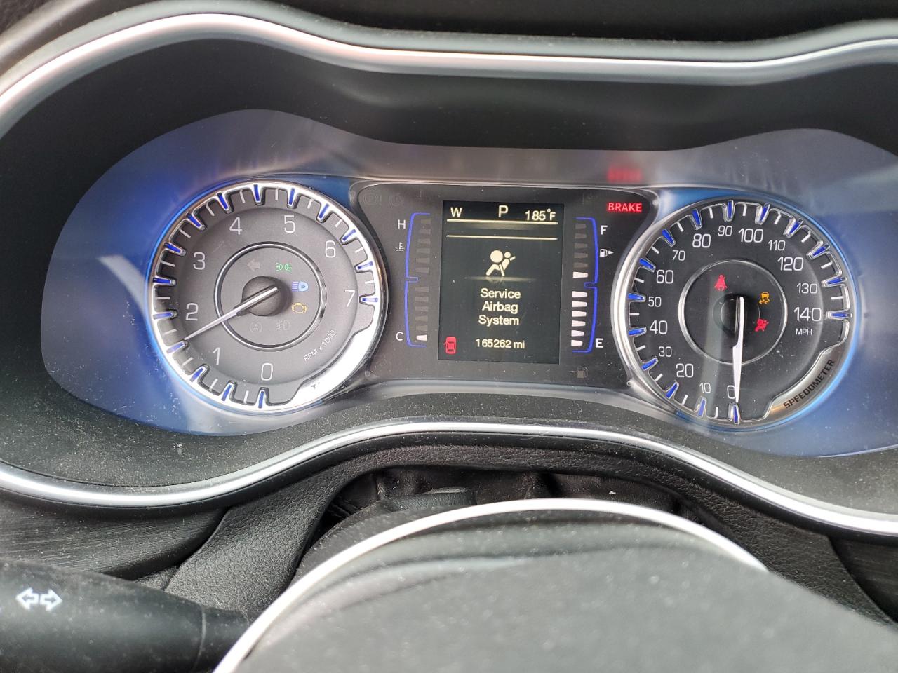 2015 Chrysler 200 - Image 9