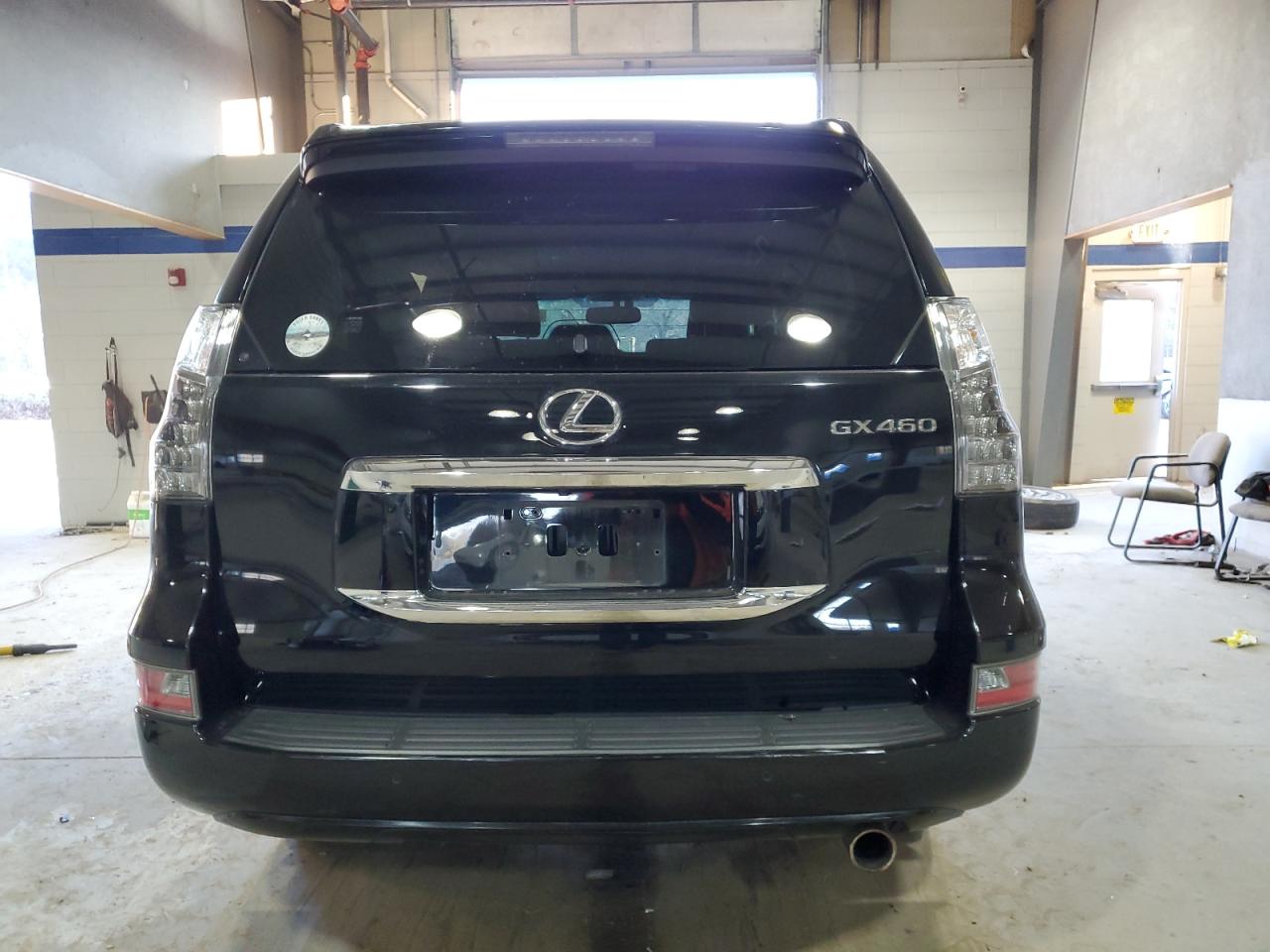 2018 Lexus GX - Image 6