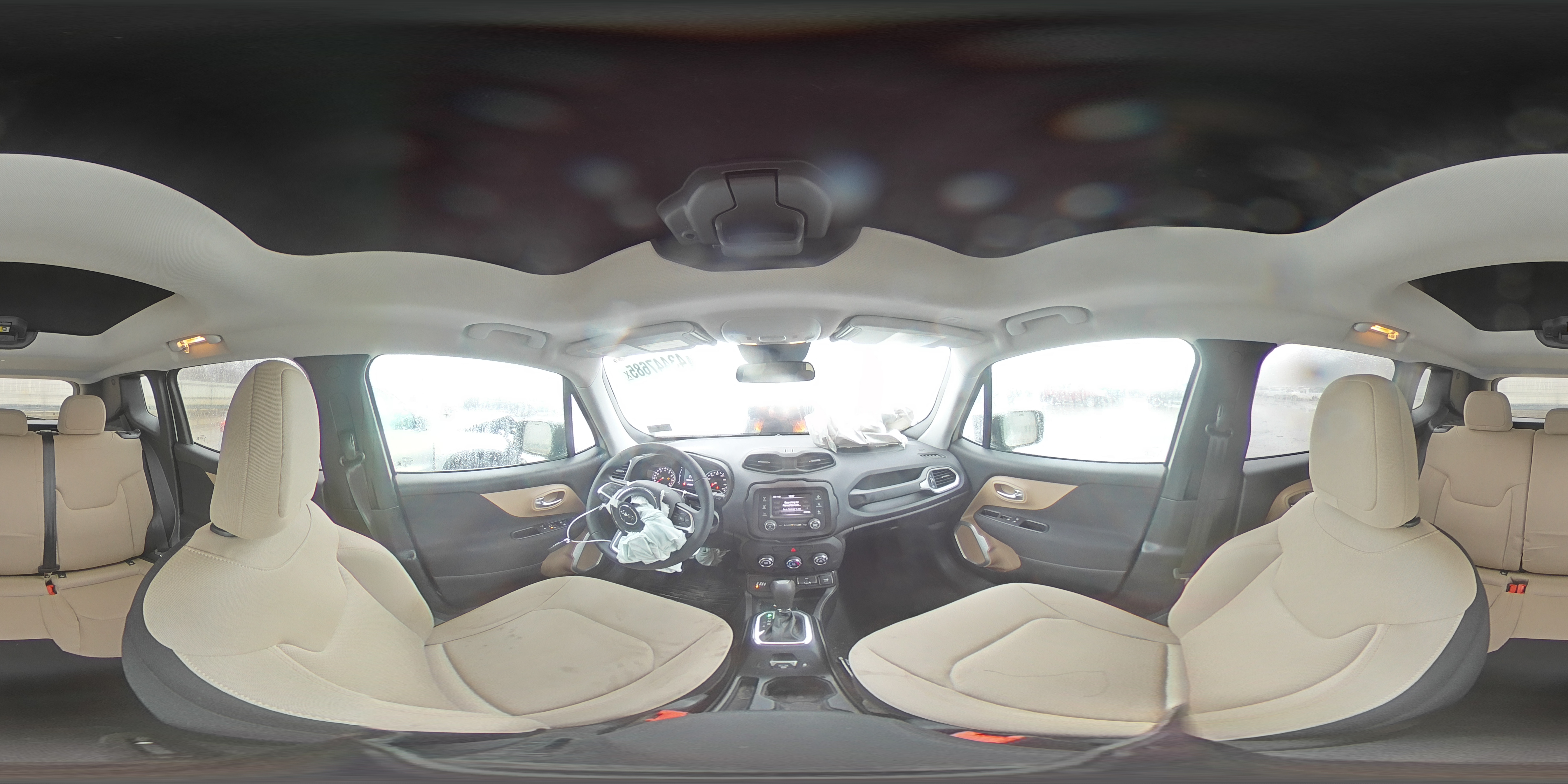 2019 Jeep Renegade - Image 14