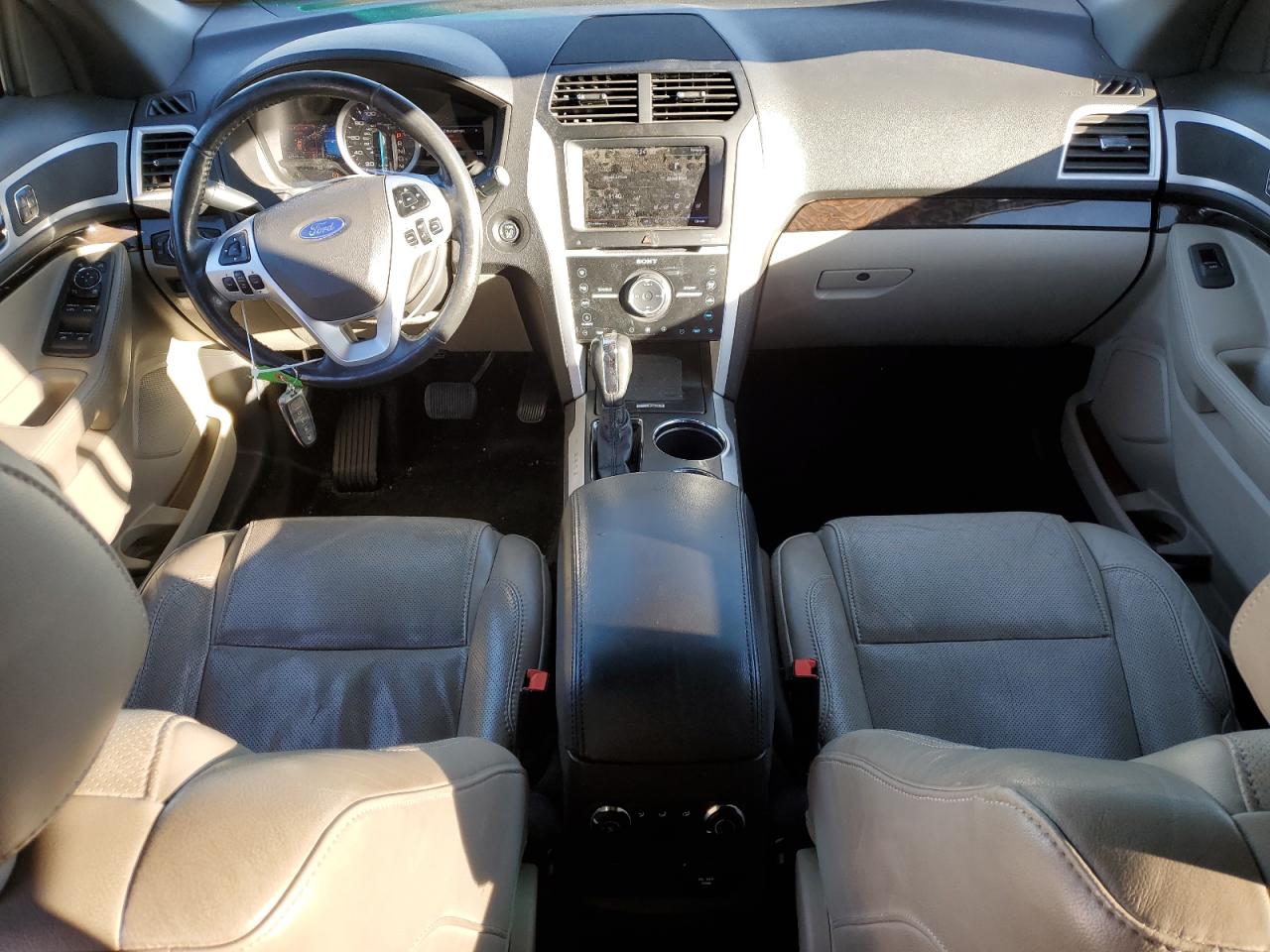 2013 Ford Explorer - Image 8