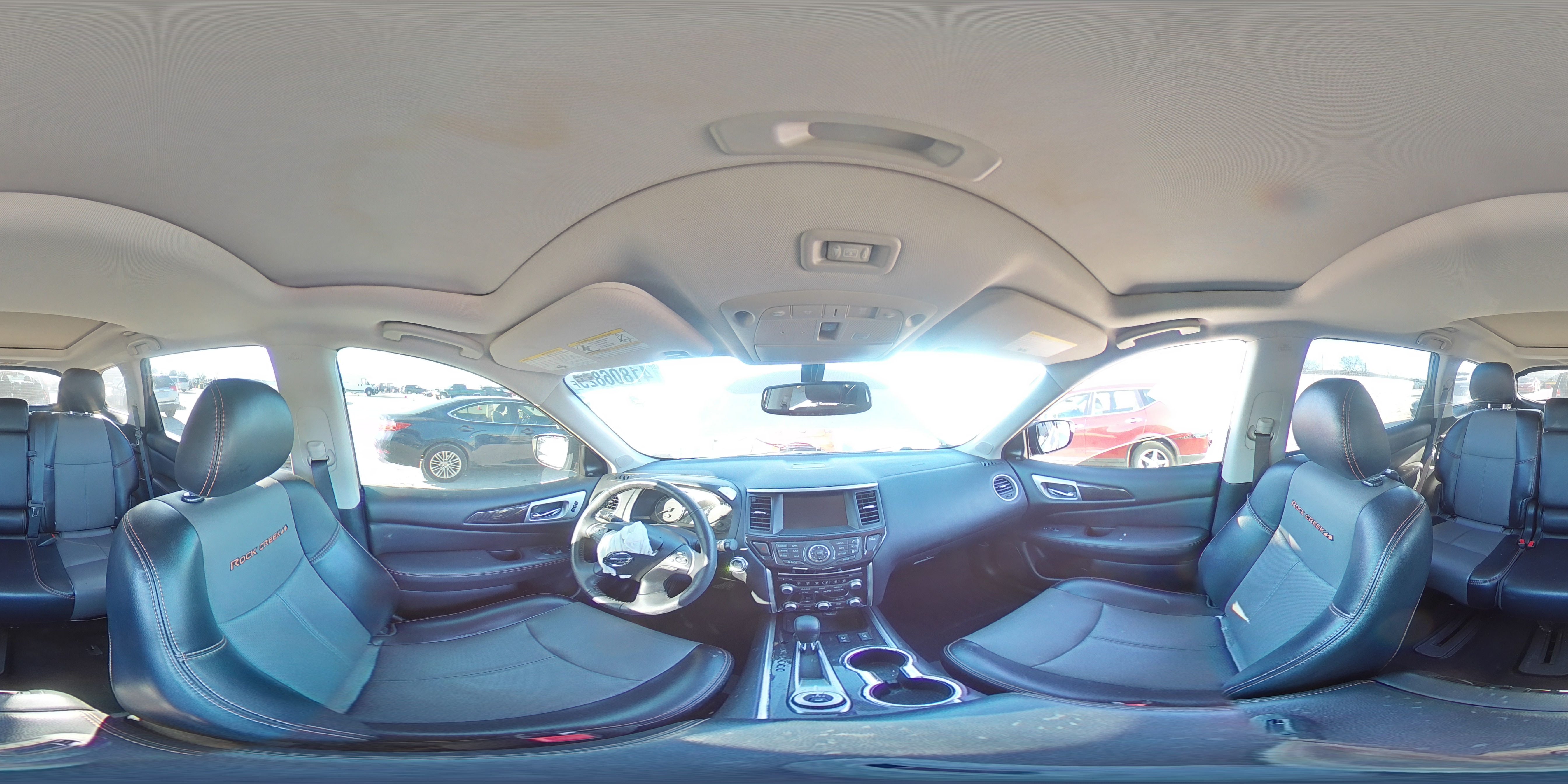 2020 Nissan Pathfinder - Image 16