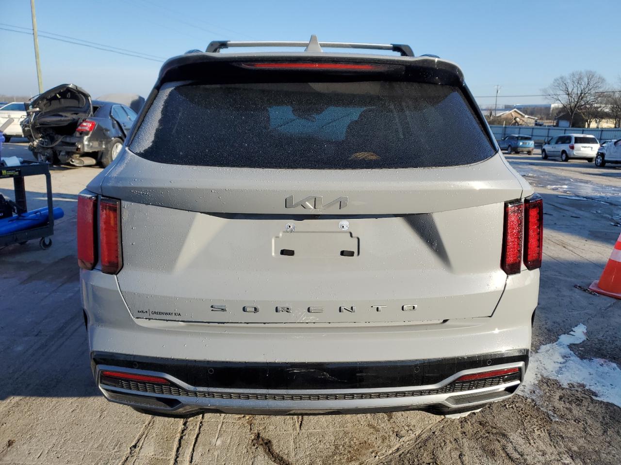 2022 Kia Sorento - Image 6