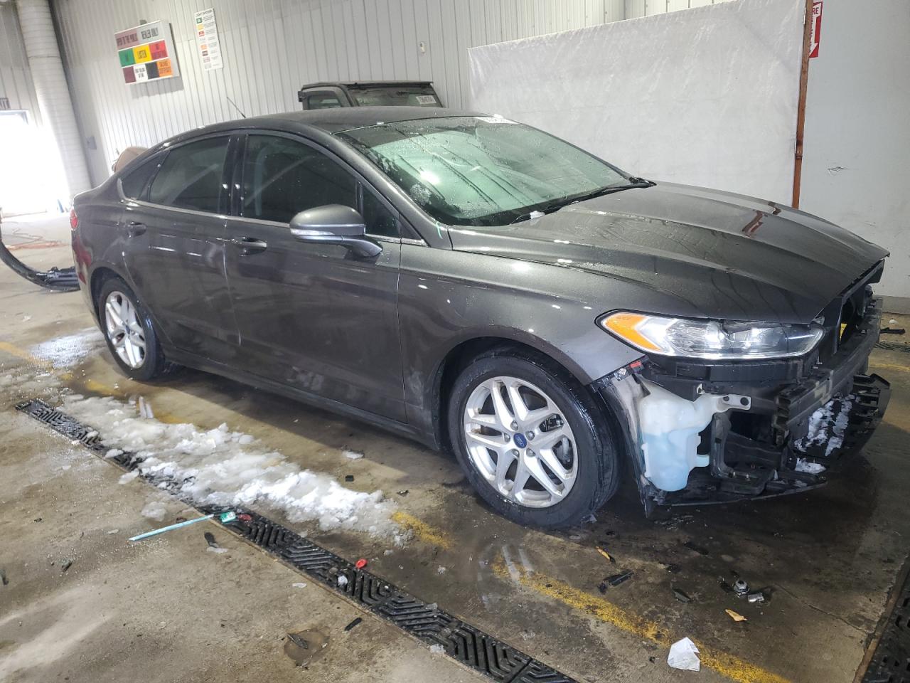 2016 Ford Fusion - Image 4