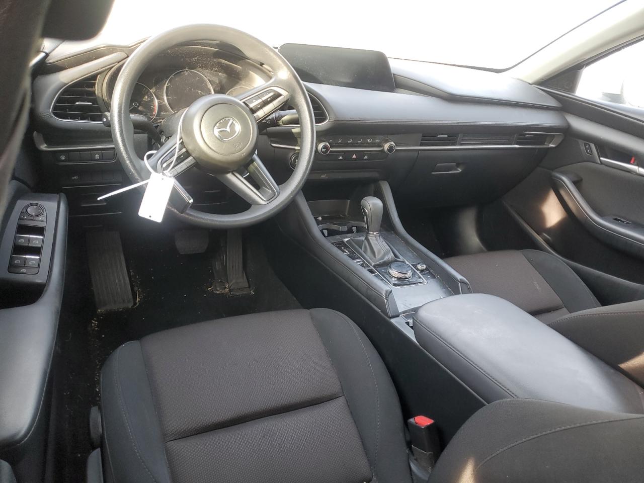 2020 Mazda 3 - Image 8