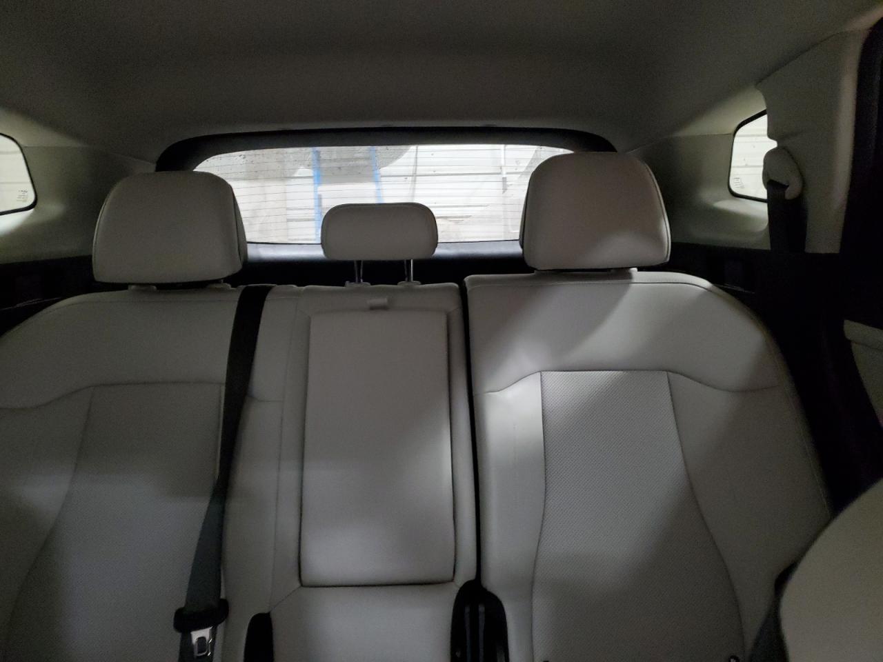 2023 Kia Sportage - Image 10
