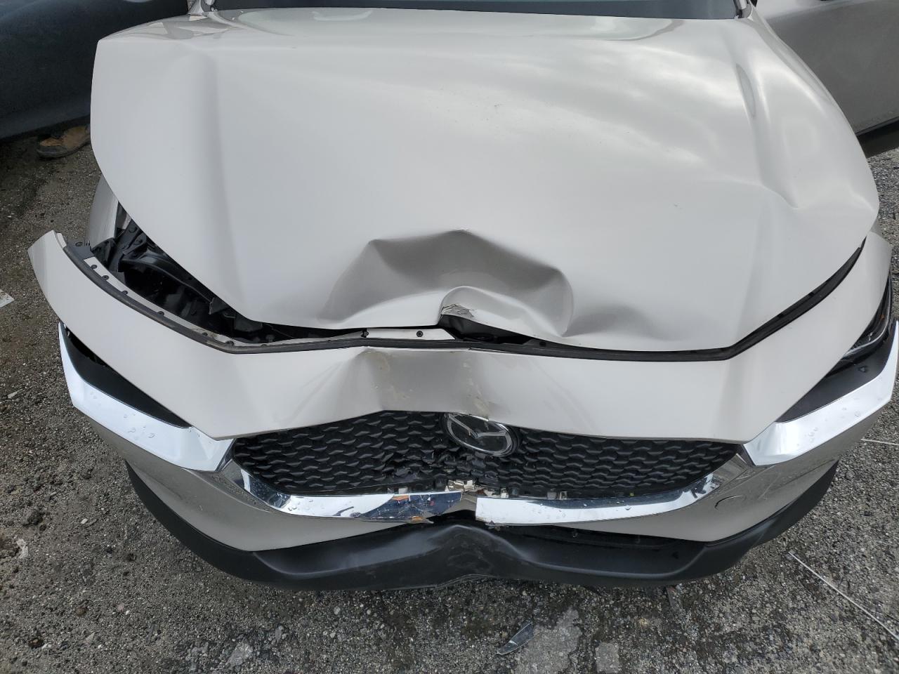 2023 Mazda CX-30 - Image 12