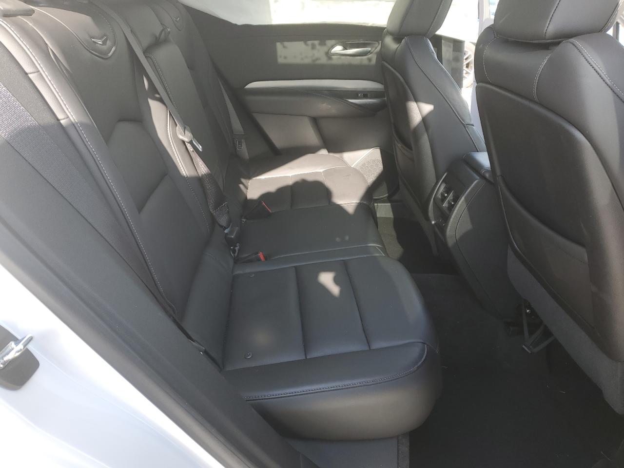 2019 Cadillac XT4 - Image 12