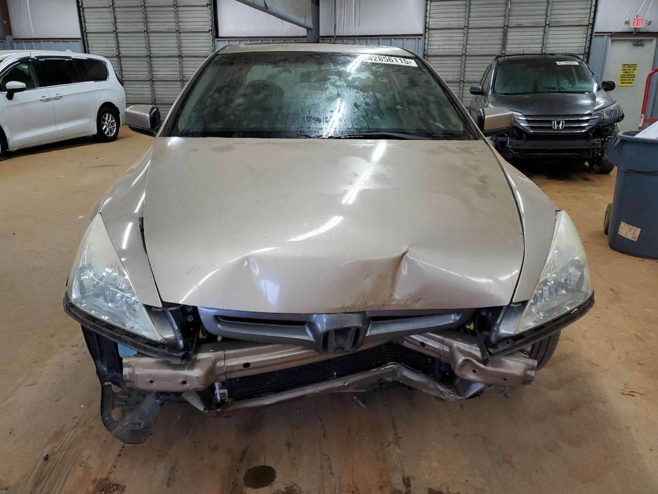 2004 Honda Accord - Image 5