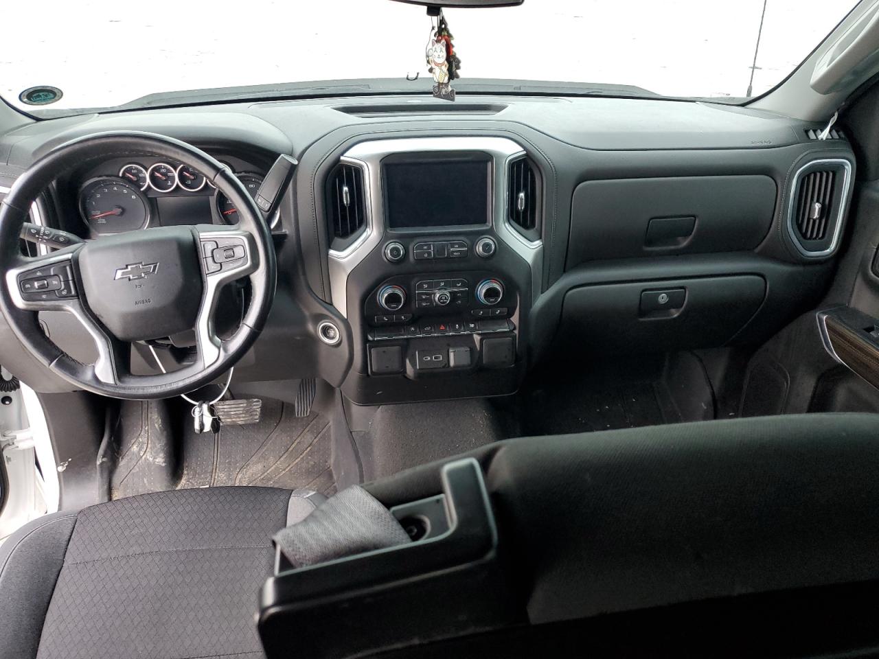 2021 Chevrolet Silverado - Image 8