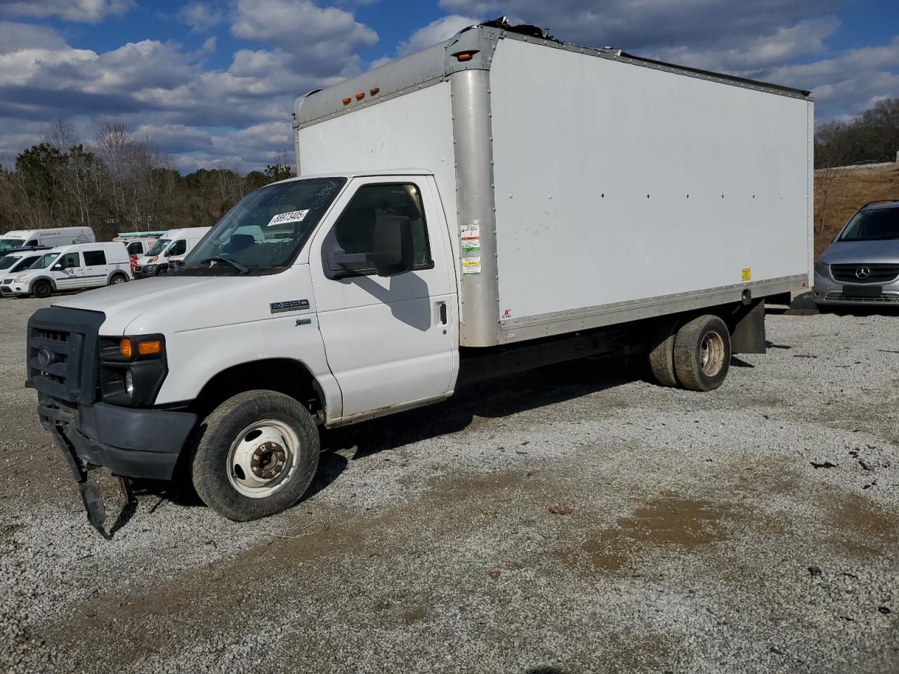 2013 Ford Econoline E350 Super Duty Cutaway Van იყიდება Fairburn-ში, GA - Top/Roof