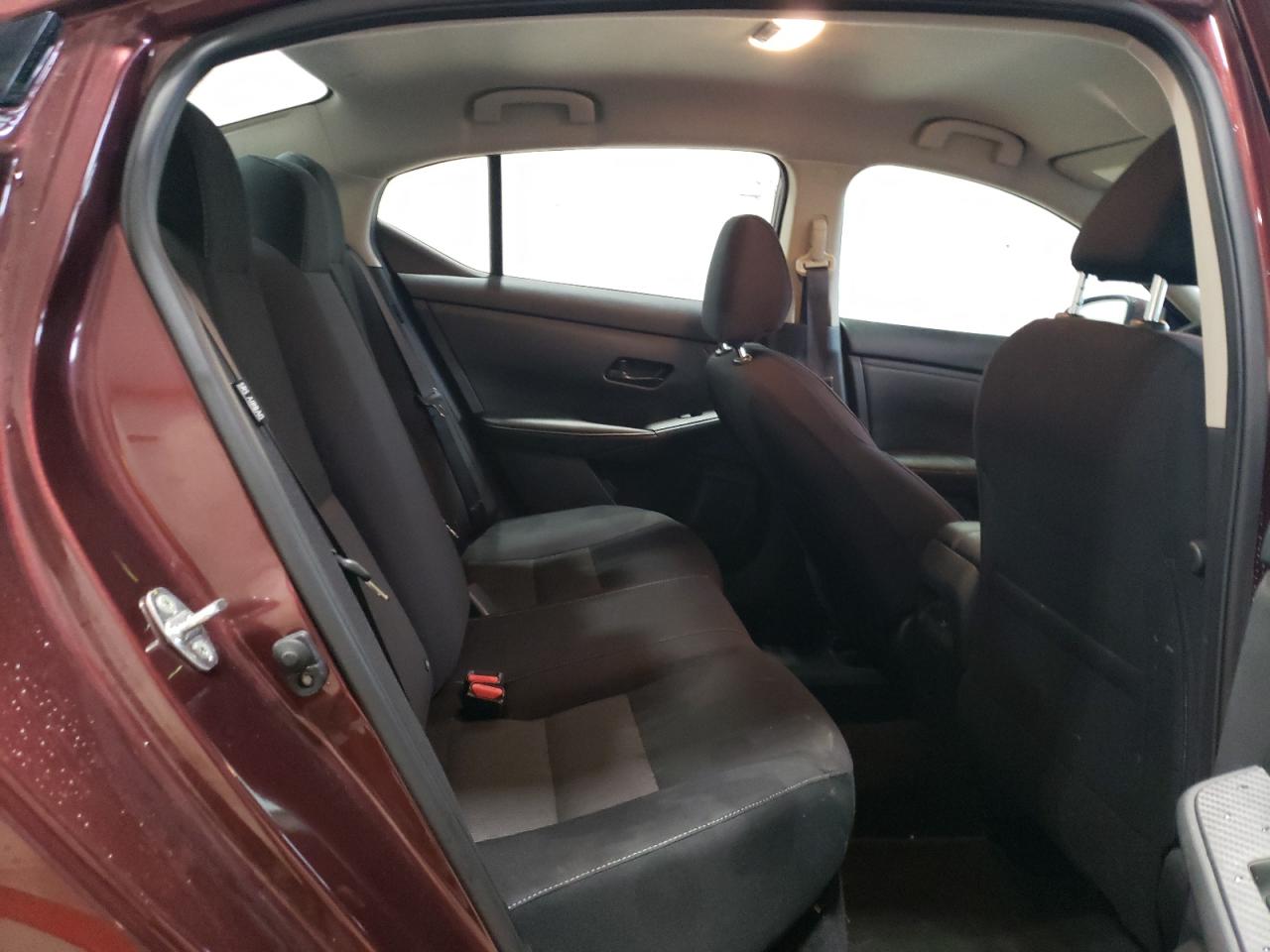 2024 Nissan Sentra - Image 10