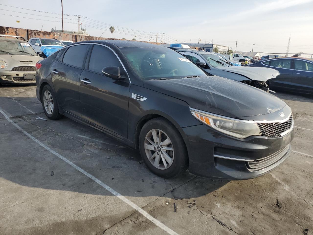 2016 Kia Optima - Image 4