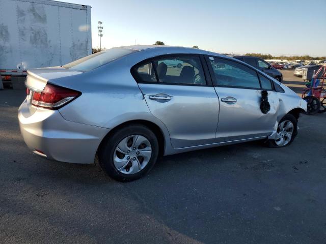 Седани HONDA CIVIC 2015 Сріблястий