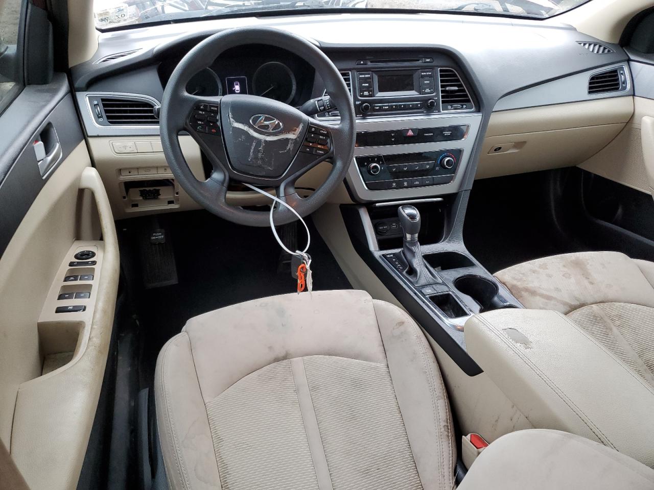 2015 Hyundai Sonata - Image 8