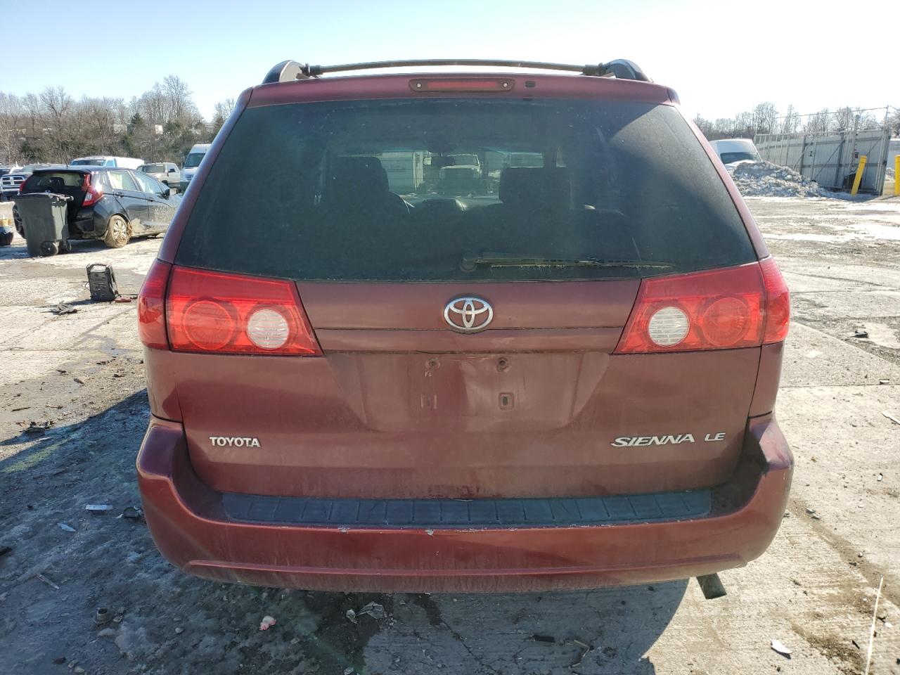 2007 Toyota Sienna - Image 6