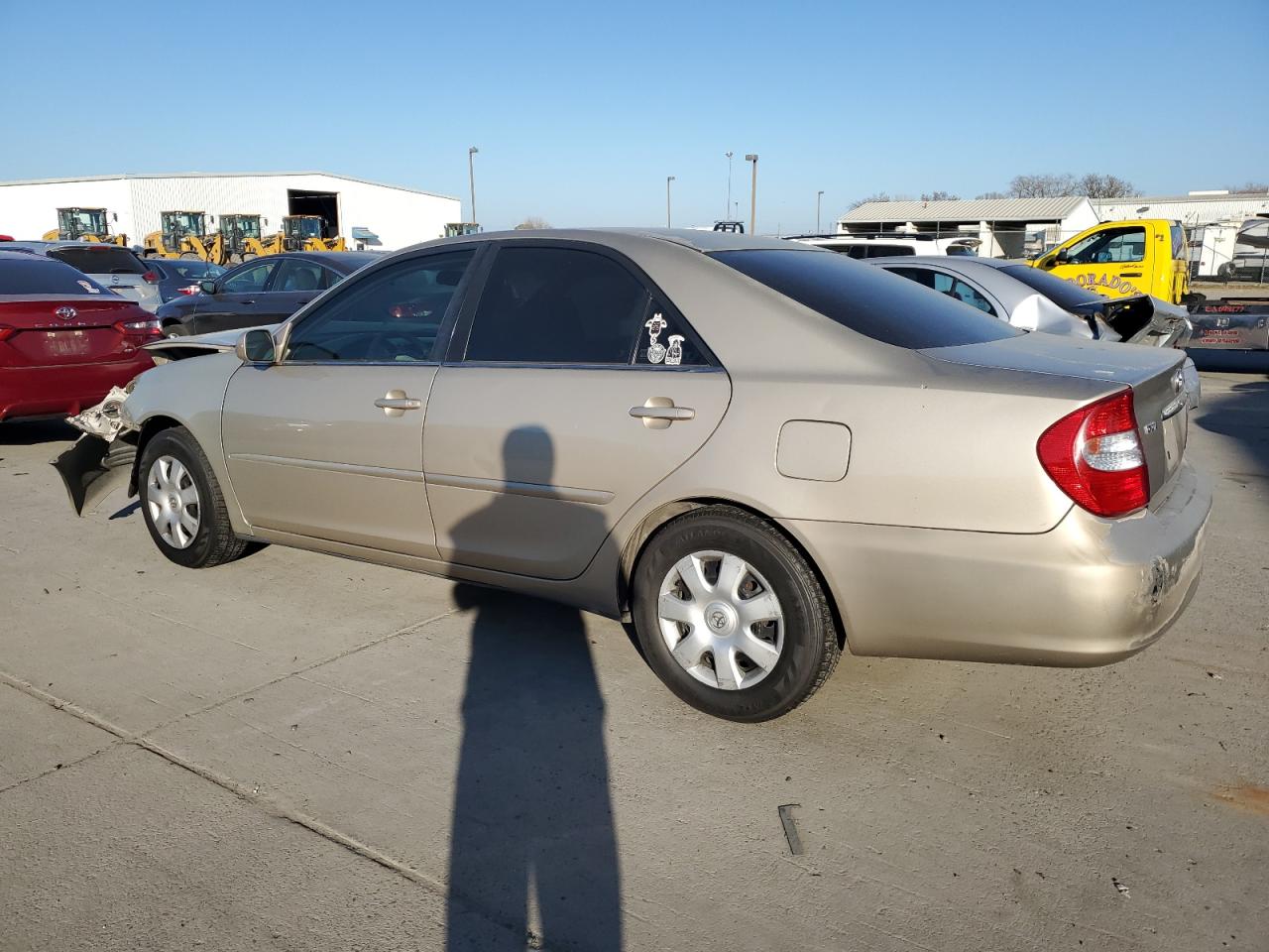 2004 Toyota Camry - Image 2
