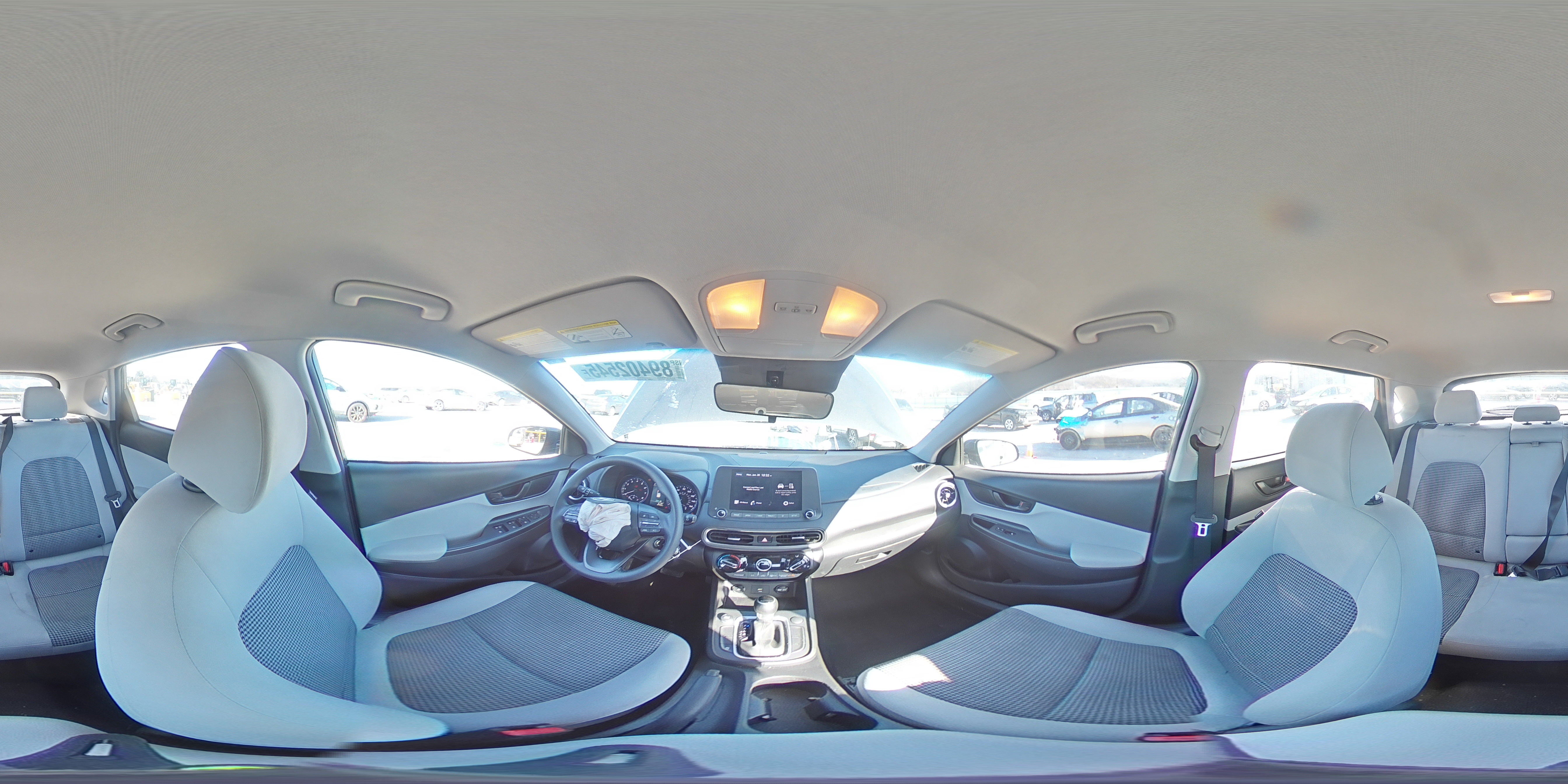 2022 Hyundai Kona - Image 15